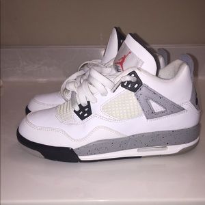 Jordan retro 4
